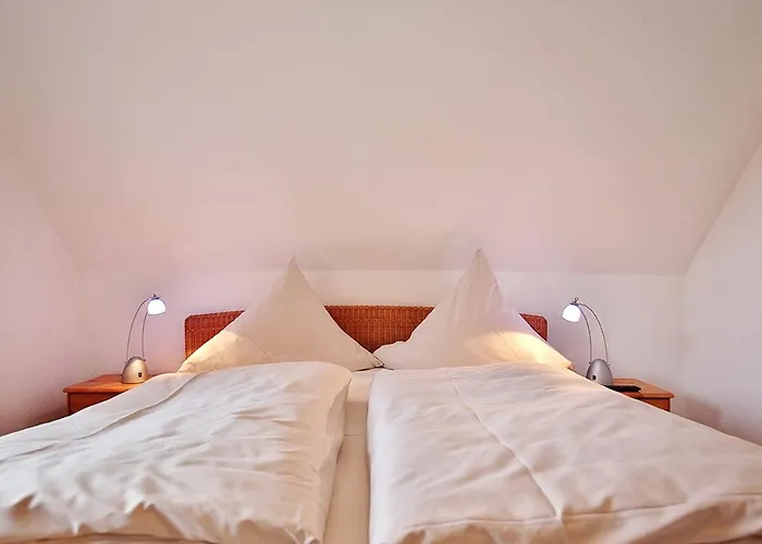 Am Rosenhain 9 Am Rosenhain 9 4 Apartment