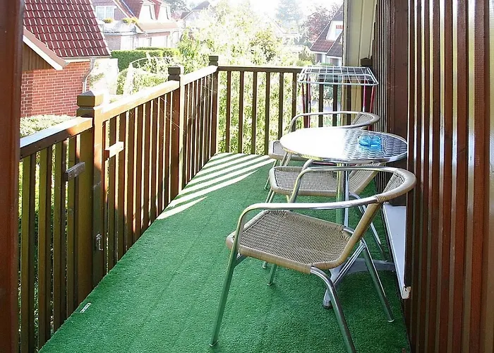 Am Rosenhain 9 Am Rosenhain 9 4 Apartment *